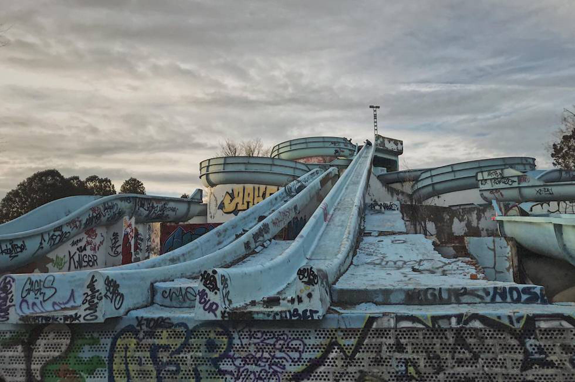 Urbex': ocho asombrosos lugares en ruinas descubiertos por los exploradores  urbanos | ICON Design | EL PAÍS