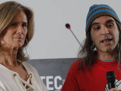 Cristina Garmendia junto a Chema Alonso, Chief Data Officer de Telef&oacute;nica