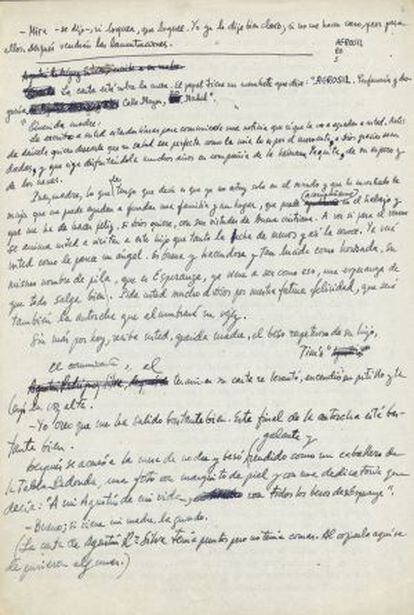 Una de las hojas del manuscrito inédito de 'La Colmena' de Cela