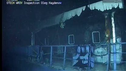 Primeras imágenes del buque ruso 'Oleg Naydenov', hundido frente a la costa de Gran Canaria. Han sido grabadas por el ROV (submarino no tripulado) contratado a la empresa Noruega OTECH. El barco se encuentra a 2.708 metros de profundidad.