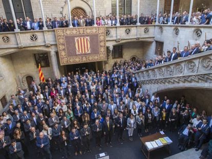 El presidente de la Generalitat Quim Torra ha recibido a los 814 alcaldes catalanes que han rechazado la sentencia del Tribunal Supremo. En vídeo, declaraciones de Quim Torra.