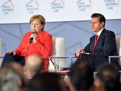Angela Merkel y Enrique Pe&ntilde;a Nieto, este s&aacute;bado en M&eacute;xico.