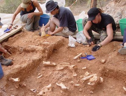 La excavación de la riera de Canyars se desarrolló en 2007, antes de que un proyecto urbanístico enterrara toda la zona.