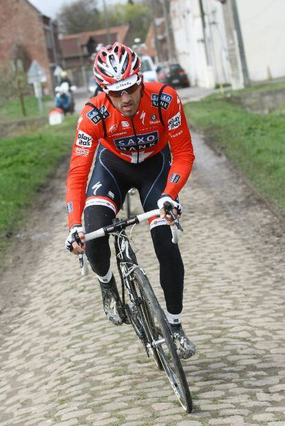 Fabian Cancellara, sobre el pavés de la Roubaix.