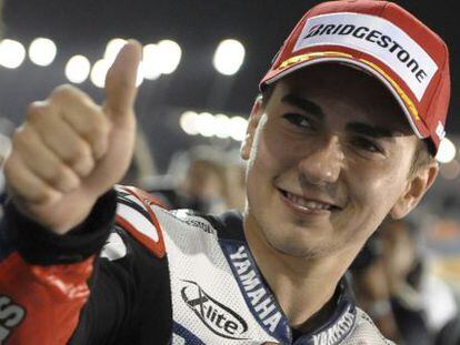 Lorenzo sonr&iacute;e tras lograr la &#039;pole&#039;.