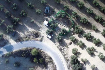 Cuneta de una carretera de Granada donde se han hallado los restos de 18 fusilados.