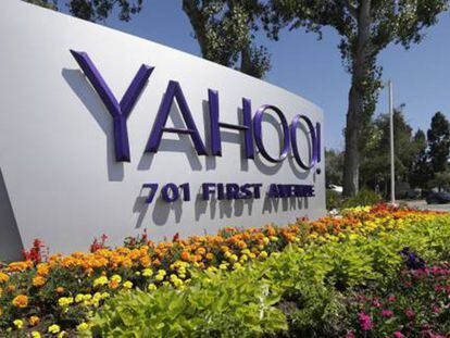 Un cartel de Yahoo, en la sede de la compañía en California.