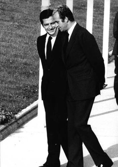 El rey Juan Carlos y el presidente del Gobierno, Adolfo Suárez, en 1976.