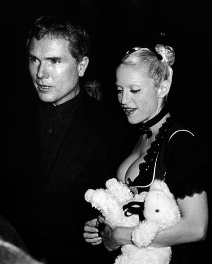Glenn O’Brien y Madonna en la fiesta de presentación de ‘Sex’, en 1992 en Nueva York.