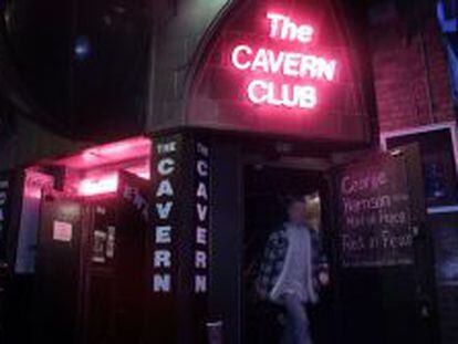 The Cavern Club. Acogió los primeras actuaciones de la banda. Fue también el último lugar donde tocó en directo.