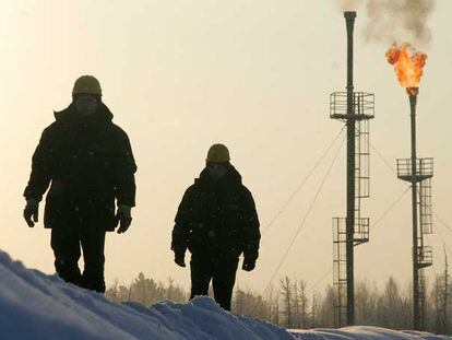 Instalaciones de la petrolera rusa  Yukos en Nefteyugansk, en Siberia.