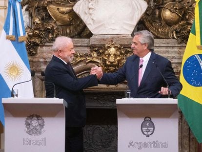 Lula da Silva y Alberto Fernández, durante un encuentro en Buenos Aires, el 23 de enero de 2023.
