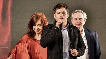 Axel Kicillof, en un acto electoral junto a Cristina Fernández y Alberto Fernández, en octubre.