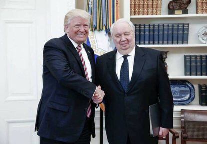 Trump con el embajador Kislyak en el Despacho Oval
