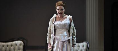 Nuria Espert en 'La loba'.