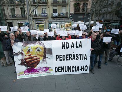 Manifestació contra la pederàstia el 19 de febrer a Barcelona.