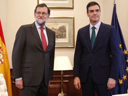 Imagen de archivo de la &uacute;ltima reuni&oacute;n de Rajoy y Pedro S&aacute;nchez en el Congreso. 