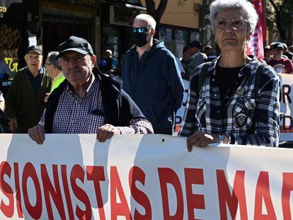 Participantes de la manifestación convocada el pasado sábado en Madrid por la Coordinadora General de Pensionistas de Madrid por los los Servicios Públicos.