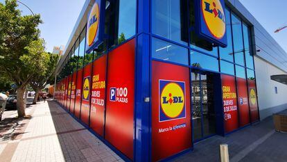 Una de las tiendas de Lidl en Málaga.