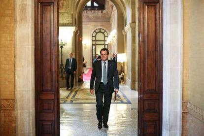 Artur Mas antes de la sesión de control en el Parlament.