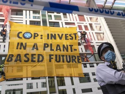 Activistas medioambientales en Londres con motivo de los preparativos de la COP26 de Glasgow.