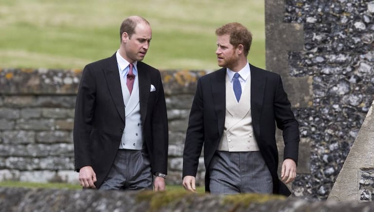 Guillermo y, a la derecha, Enrique de Inglaterra.