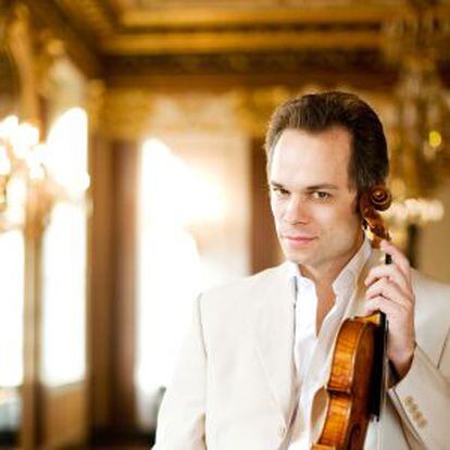 El talentós violinista austríac Benjamin Schmid debuta amb l’OBC.