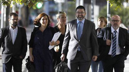 Los concejales Celia Mayer y Carlos Sánchez Mato, a su llegada al juzgado en 2017.