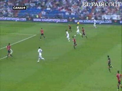 Carvalho noquea a Osasuna. <strong><a href="http://www.elpais.com/buscar/liga-bbva/videos">Vídeos de la Liga BBVA</a></strong> 