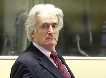 Radovan Karadzic en la sala del Tribunal de La Haya.