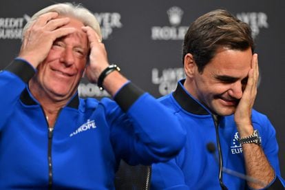   Roger Federer (on the left) and the coach of the European team Bjorn Borg, at a moment during the press conference.