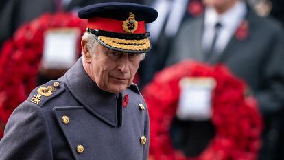 Carlos III de Inglaterra durante el servicio del Domingo del Recuerdo, el 13 de noviembre de 2022 en Londres (Reino Unido).