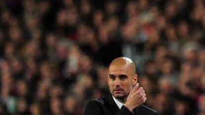 Guardiola, durante el duelo contra el Chelsea en el Camp Nou.