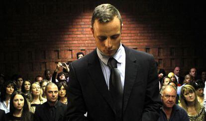 Oscar Pistorius durante el juicio por la muerte de su novia. 