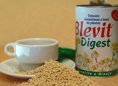 Un bote de Blevit Digest, un producto muy conocido para preparar infusiones a bebés.