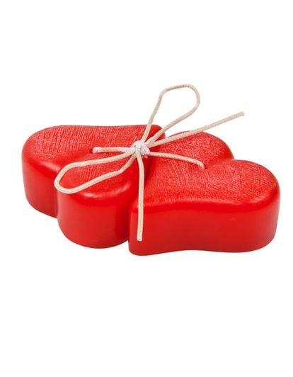 Velas en forma de corazón de Zara Home para ambientar cualquier cena romántica. En San Valentín y, por supuesto, cualquier otro día del año. (7,99 euros).