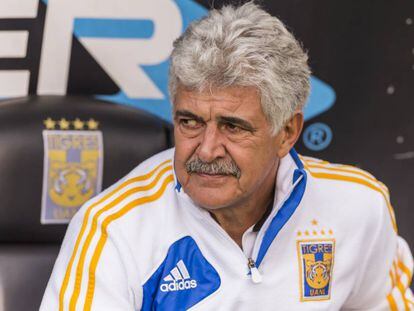 Ferretti, durante un partido con Tigres. 