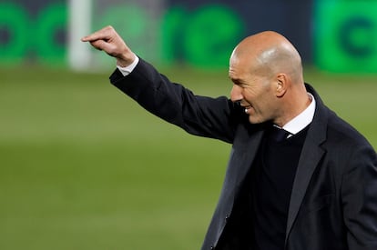 Zidane, durante el Real Madrid-Osasuna.