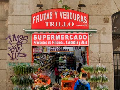 Una tienda de alimentación en la calle de Joaquín Costa de Barcelona.