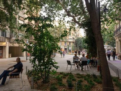 Una fotografía de la calle Consell de Cent de Barcelona.