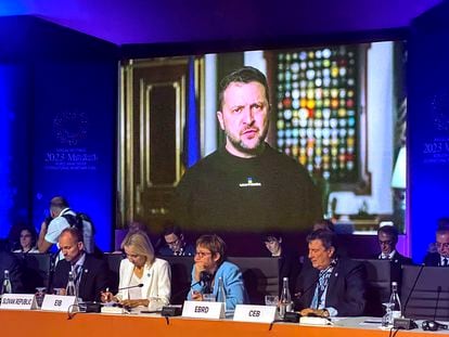 El presidente ucraniano, Volodímir Zelenski, durante la Conferencia del Fondo Monetario Internacional (FMI) celebrada en Marrakech (Marruecos) el 11 de octubre.