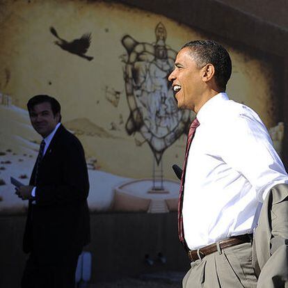 El candidato Barack Obama llega a un acto electoral en Nuevo México.