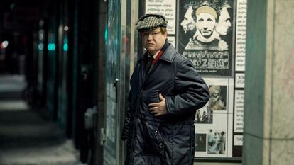 Robert Gustafsson, en una imagen de la serie sueca 'El asesino improbable'.
