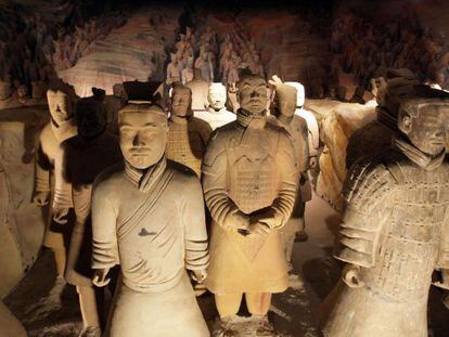 Algunas de las 150 réplicas de los guerreros de Xian que expusieron el Palacio Euskalduna de Bilbao.
