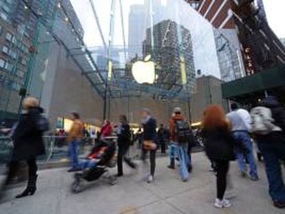 En la imagen, una de las tiendas de Apple en Nueva York. EFE/Archivo