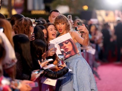 Taylor Swift estrena ‘The Eras Tour’ en la gran pantalla arropada por sus fans el pasado octubre en Los Ángeles.