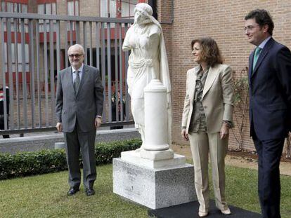 Florentino Portero, Vidal Israel y Ana Botella en la inauguraci&oacute;n.