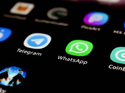 WhatsApp quiere que tengas los estados más a mano con su próxima actualización