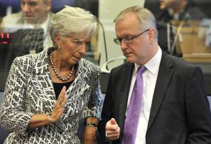 La directora del FMI, Christine Lagarde, y el vicepresidente de Asuntos Económicos, Olli Rehn.