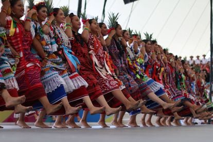 A group of women dance during the La Guelaguetza festival, in Oaxaca, on July 23, 2018.